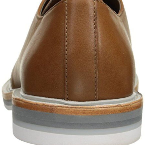 Calvin Klein Men\'s Jaylon Oxford Shoes